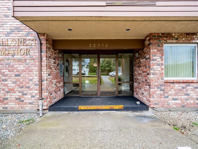 Apartment for sale in Abbotsford, Abbotsford, 106 33956 Essendene Avenue, 263116076 | Realtylink.org