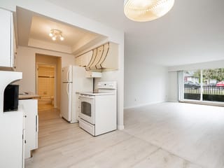 Apartment for sale in Abbotsford, Abbotsford, 106 33956 Essendene Avenue, 263116076 | Realtylink.org