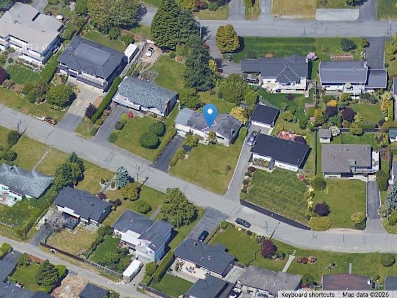 House for sale in White Rock, South Surrey White Rock, 14451 Mann Park Crescent, 263116103 | Realtylink.org