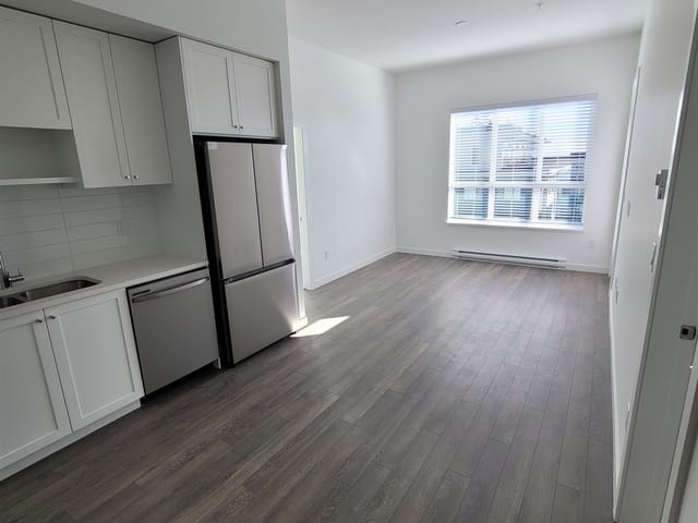 Apartment for rent in Surrey, Surrey, 607 8509 158 Street, 263116107 | Realtylink.org