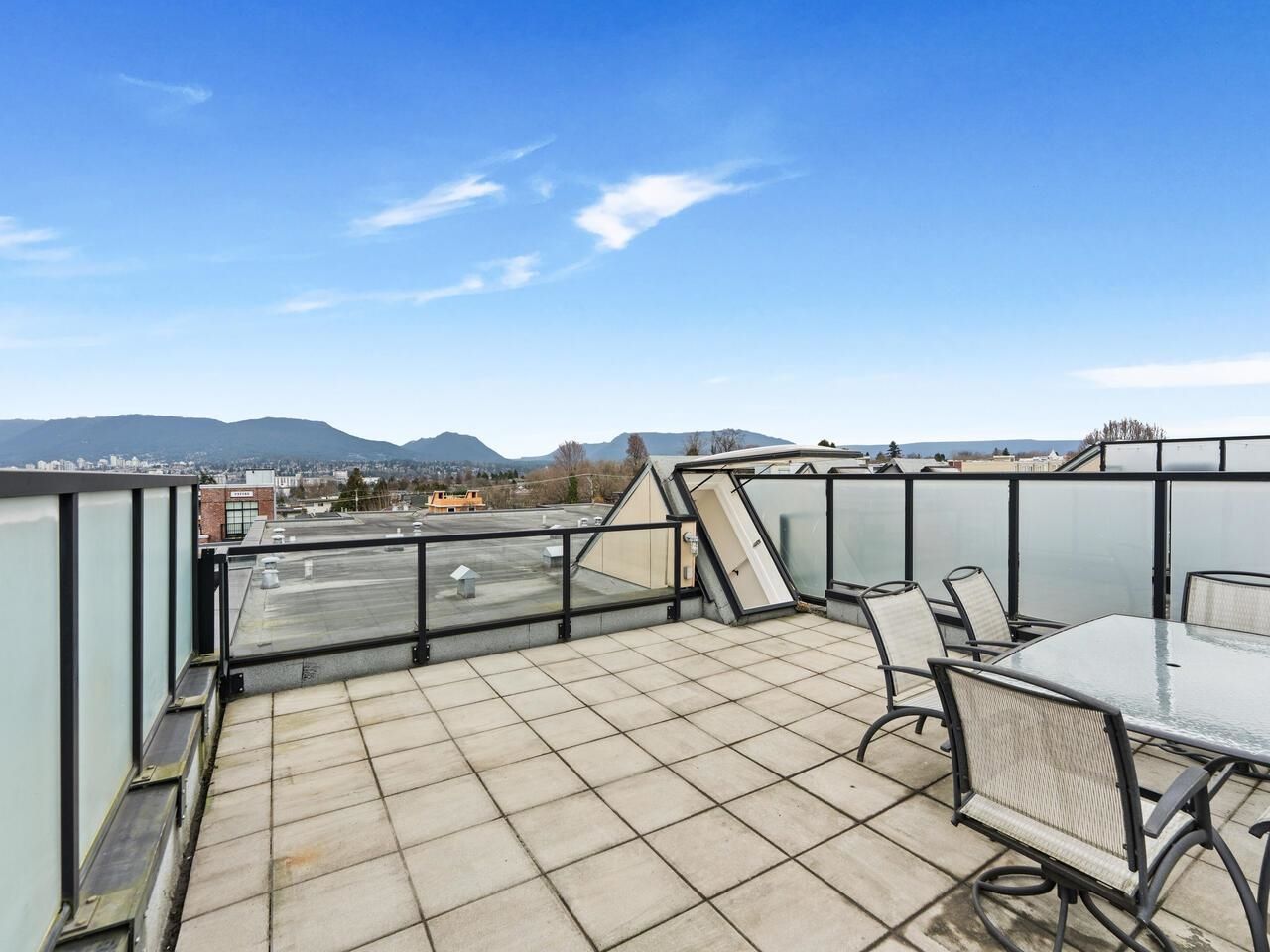 Apartment for sale in Vancouver, Vancouver East, PH12 2150 E Hastings Street, 263116132 | Realtylink.org