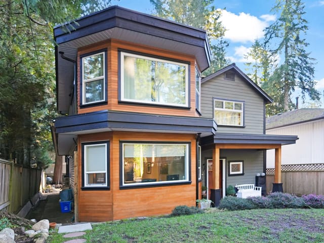 House for sale in North Vancouver, North Vancouver, 4990 Capilano Road, 263116152 | Realtylink.org