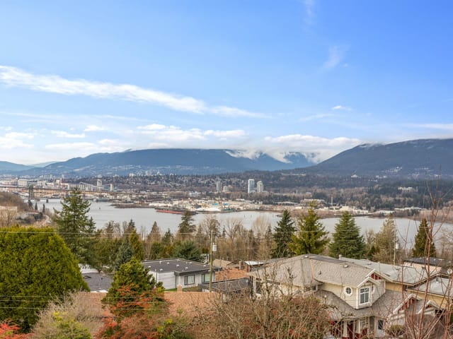 House for sale in Burnaby, Burnaby North, 4850 Eton Street, 263116155 | Realtylink.org