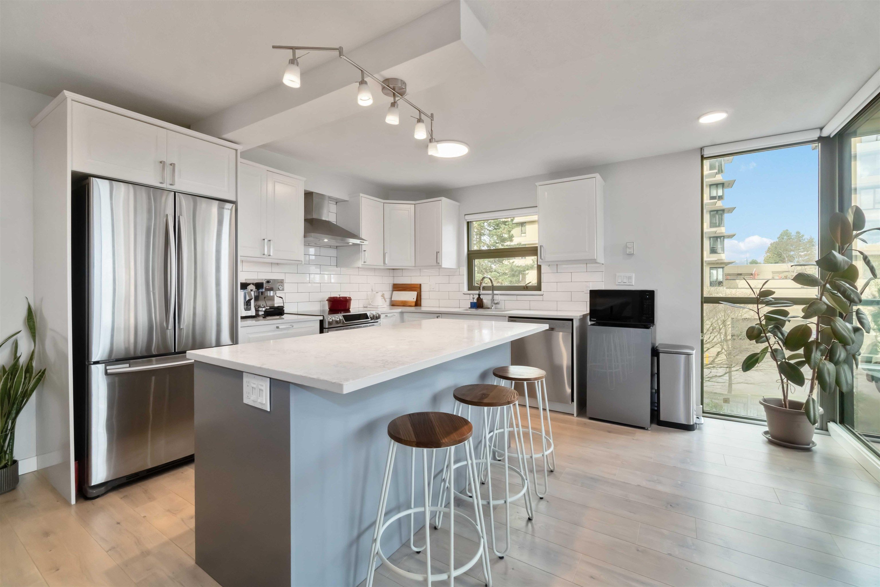 Apartment for sale in Burnaby, Burnaby South, 440 7288 Acorn Avenue, 263116157 | Realtylink.org