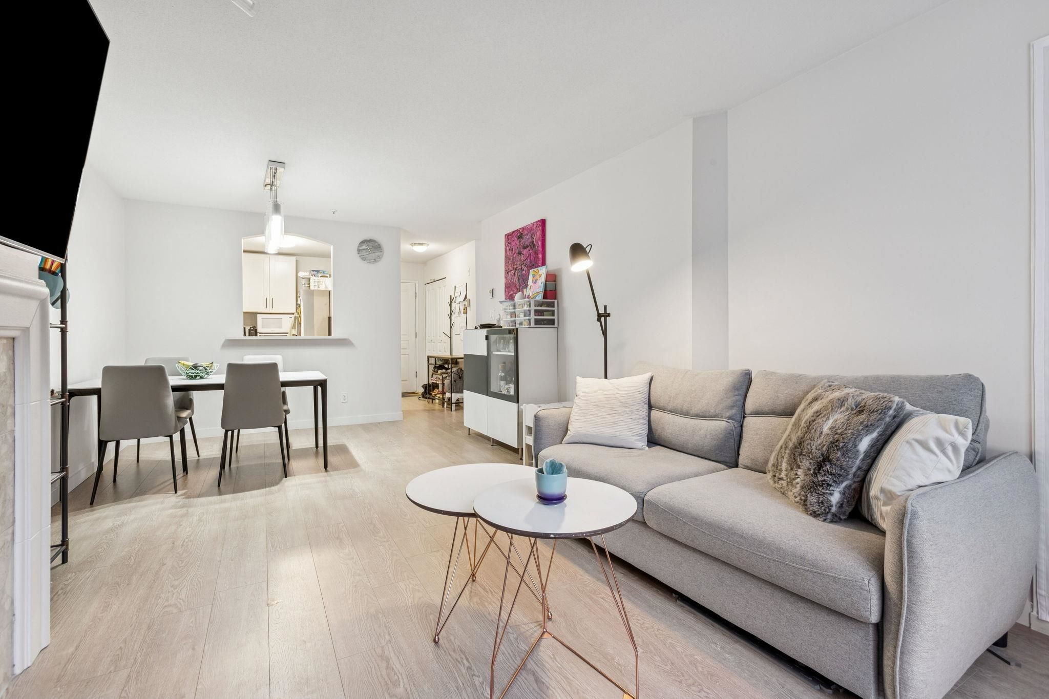 Apartment for sale in Richmond, Richmond, 215 8180 Jones Road, 263116204 | Realtylink.org