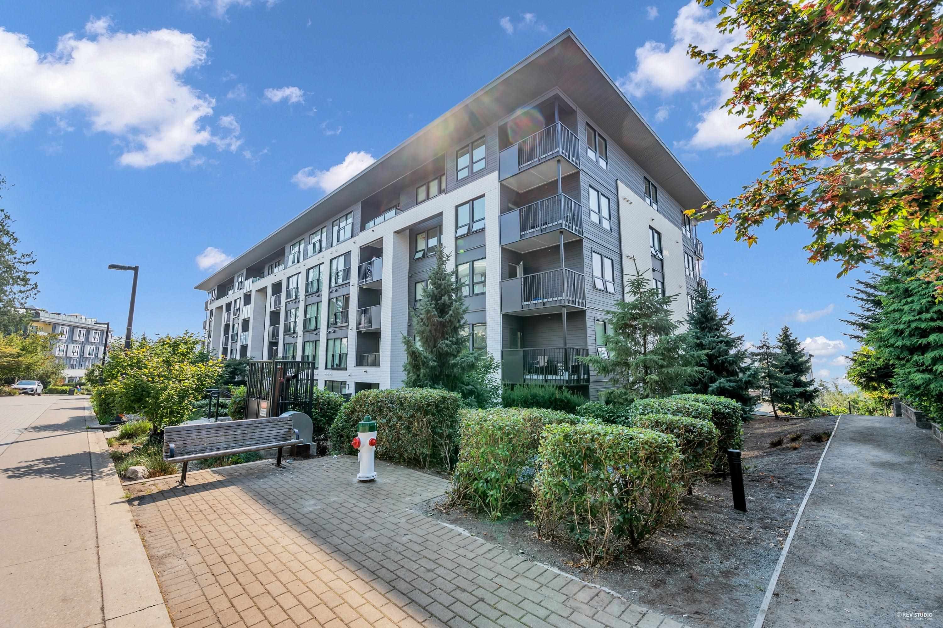 Apartment for sale in Burnaby, Burnaby North, 402 9228 Slopes Mews, 263116205 | Realtylink.org