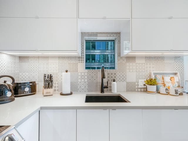 Apartment for sale in Vancouver, Vancouver West, 707 1166 Melville Street, 263116211 | Realtylink.org