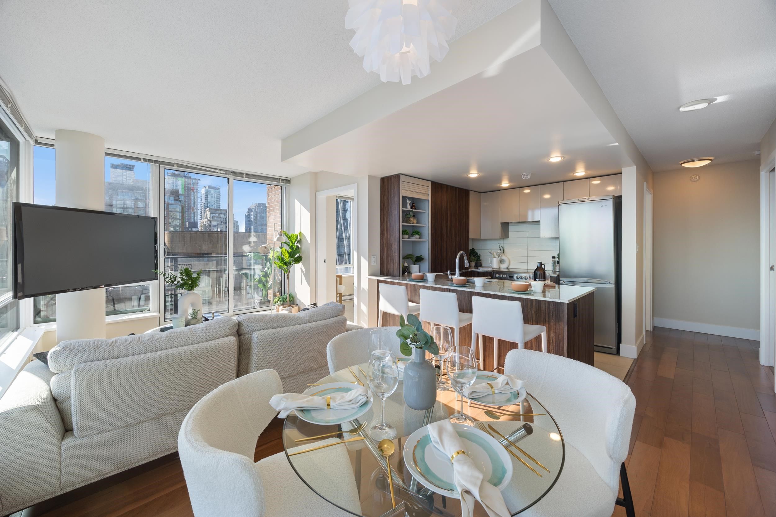 Apartment for sale in Vancouver, Vancouver West, 1801 1088 Richards Street, 263116226 | Realtylink.org