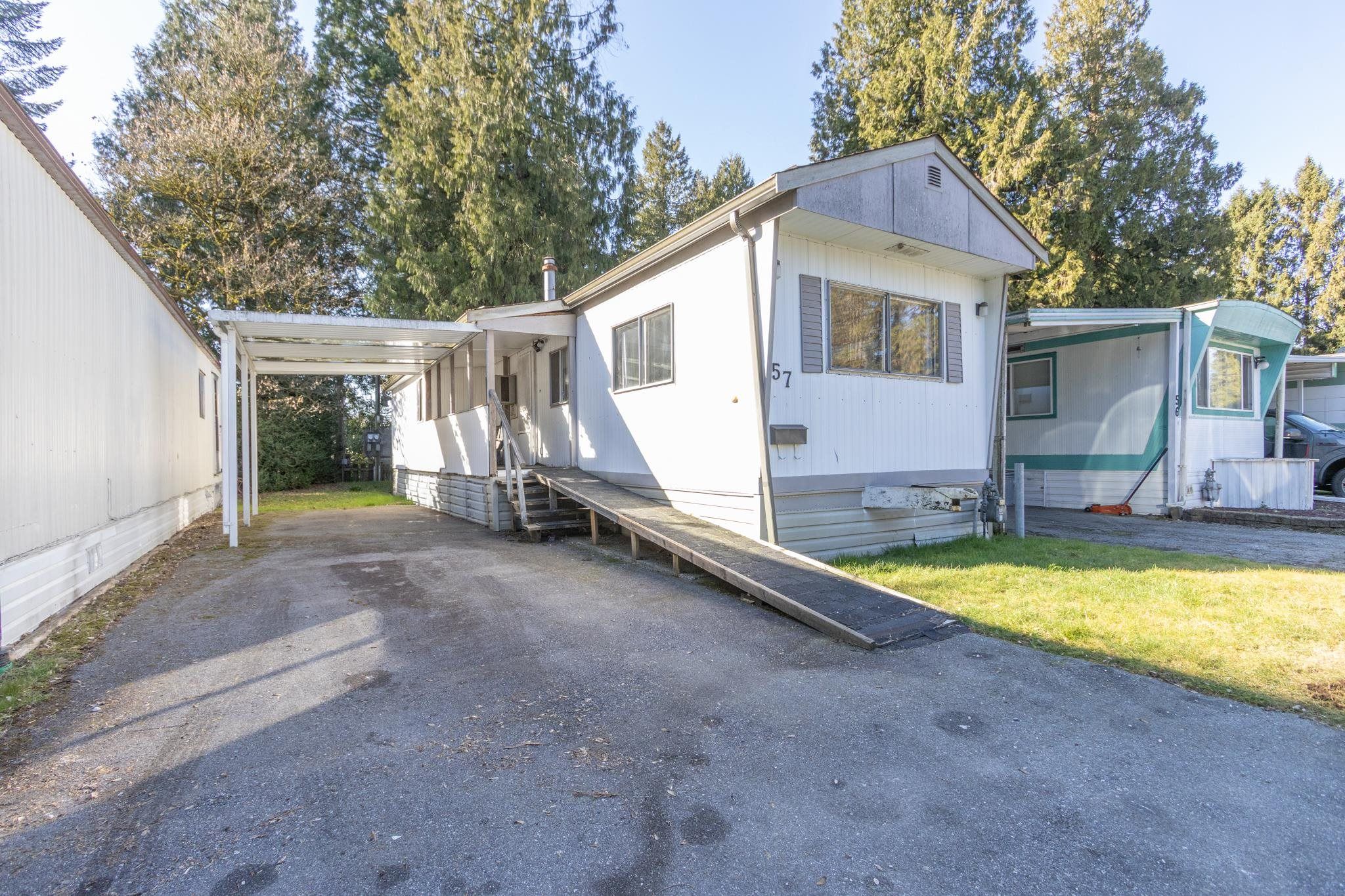 Manufactured Home for sale in Maple Ridge, Maple Ridge, 57 21163 Lougheed Highway Highway, 263116252 | Realtylink.org