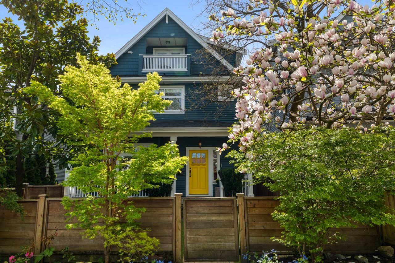 1/2 Duplex for sale in Vancouver, Vancouver East, 830 E 10th Avenue, 263116257 | Realtylink.org