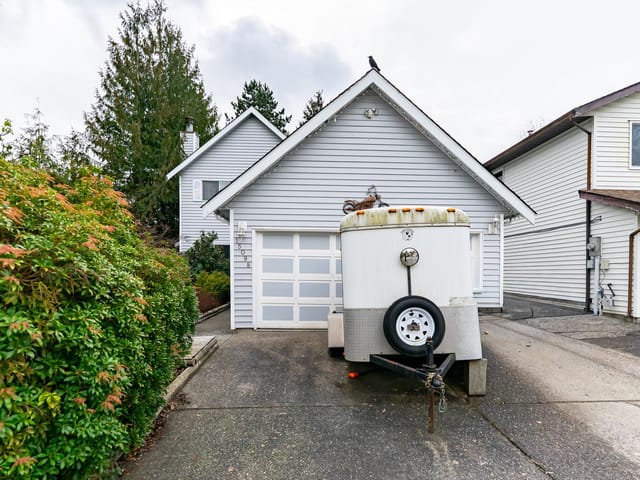 House for sale in Surrey, North Surrey, 15098 98a Avenue, 263116281 | Realtylink.org