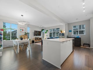 Townhouse for sale in Maple Ridge, Maple Ridge, 1904 11295 Pazarena Place, 263116345 | Realtylink.org