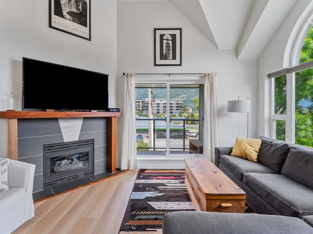 Apartment for sale in Squamish, Squamish, 312 1466 Pemberton Avenue, 263116351 | Realtylink.org