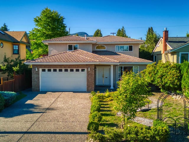 House for sale in North Vancouver, North Vancouver, 826 E 13th Street, 263116394 | Realtylink.org