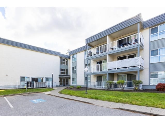 Apartment for sale in Abbotsford, Abbotsford, 229 32850 George Ferguson Way, 263116480 | Realtylink.org