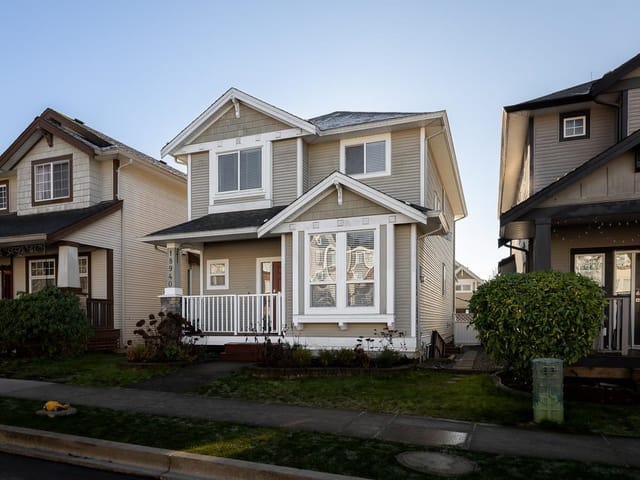 House for sale in Surrey, Cloverdale, 18940 72 Avenue, 263116511 | Realtylink.org