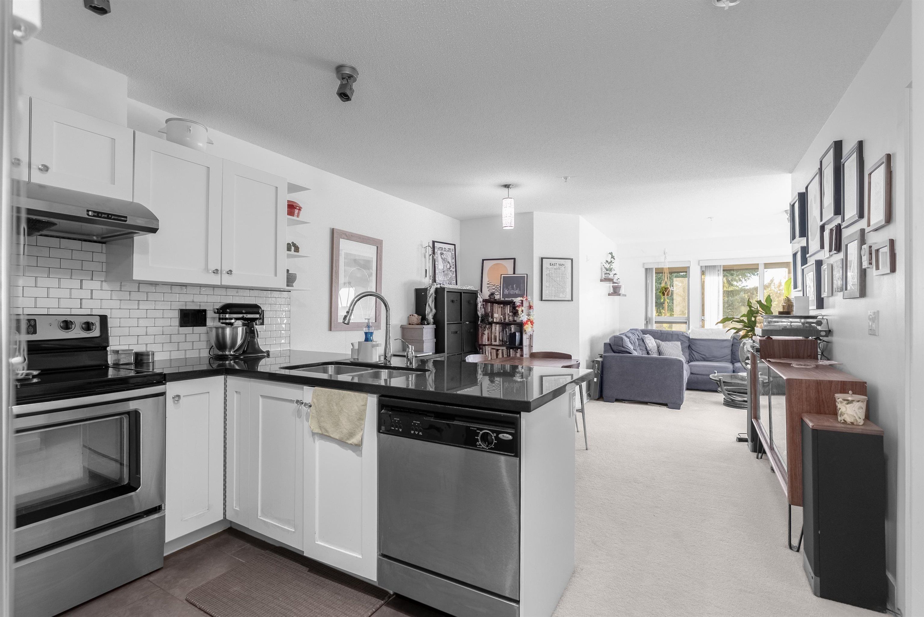 Apartment for sale in Vancouver, Vancouver East, 305 4550 Fraser Street, 263116518 | Realtylink.org