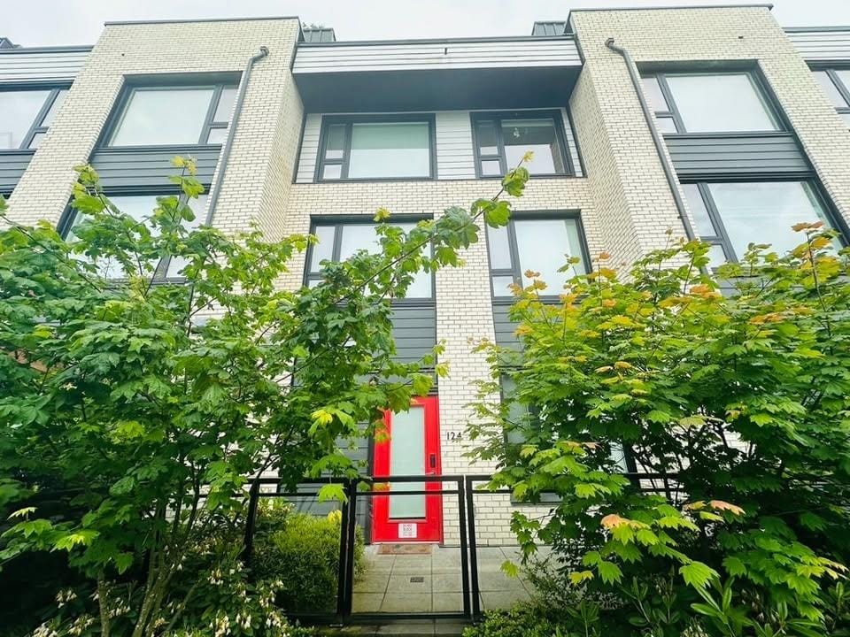 Townhouse for rent in Vancouver, North Vancouver, 124 525 E 2nd Street, 263116681 | Realtylink.org