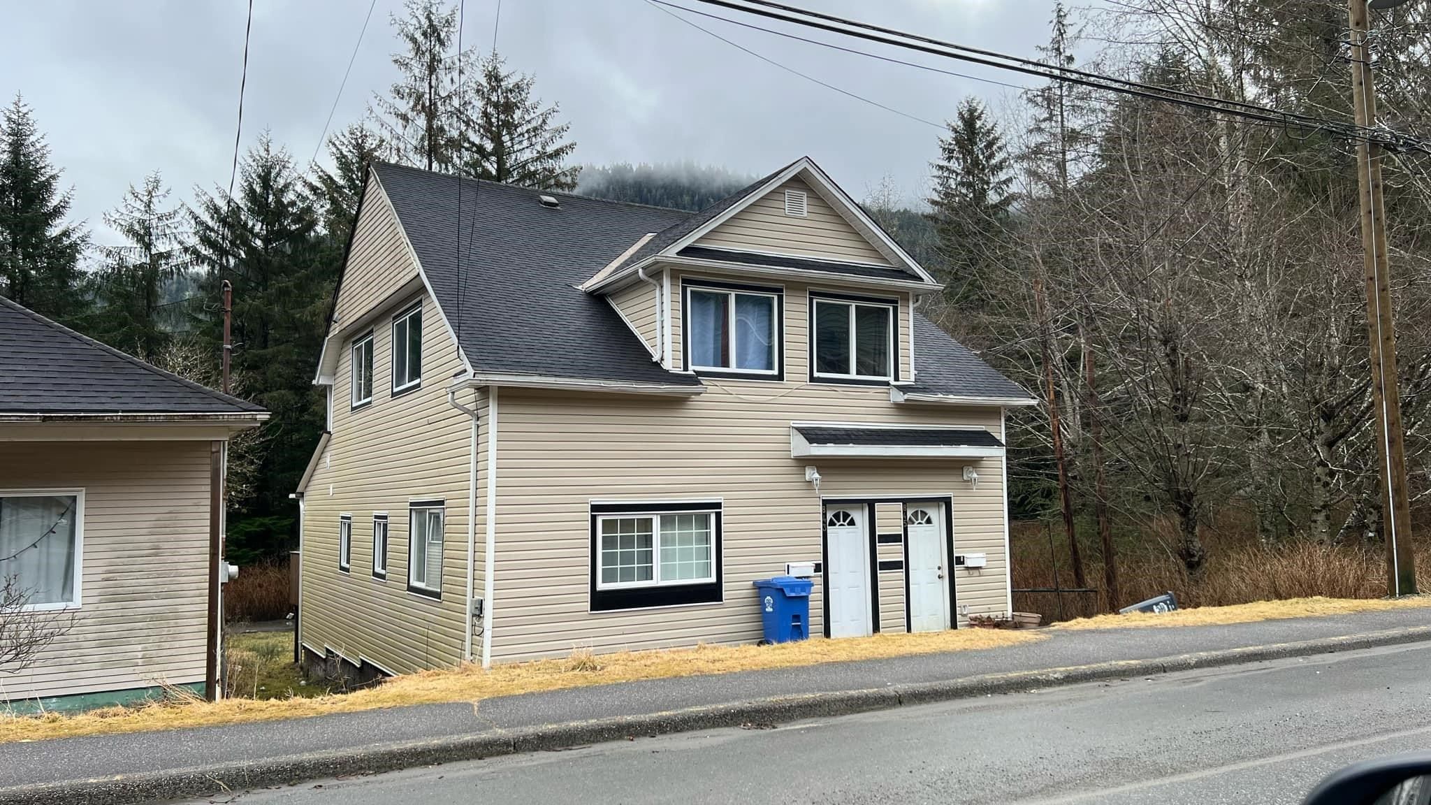 Duplex for sale in Prince Rupert, Prince Rupert, 845 Comox Avenue, 263116712 | Realtylink.org