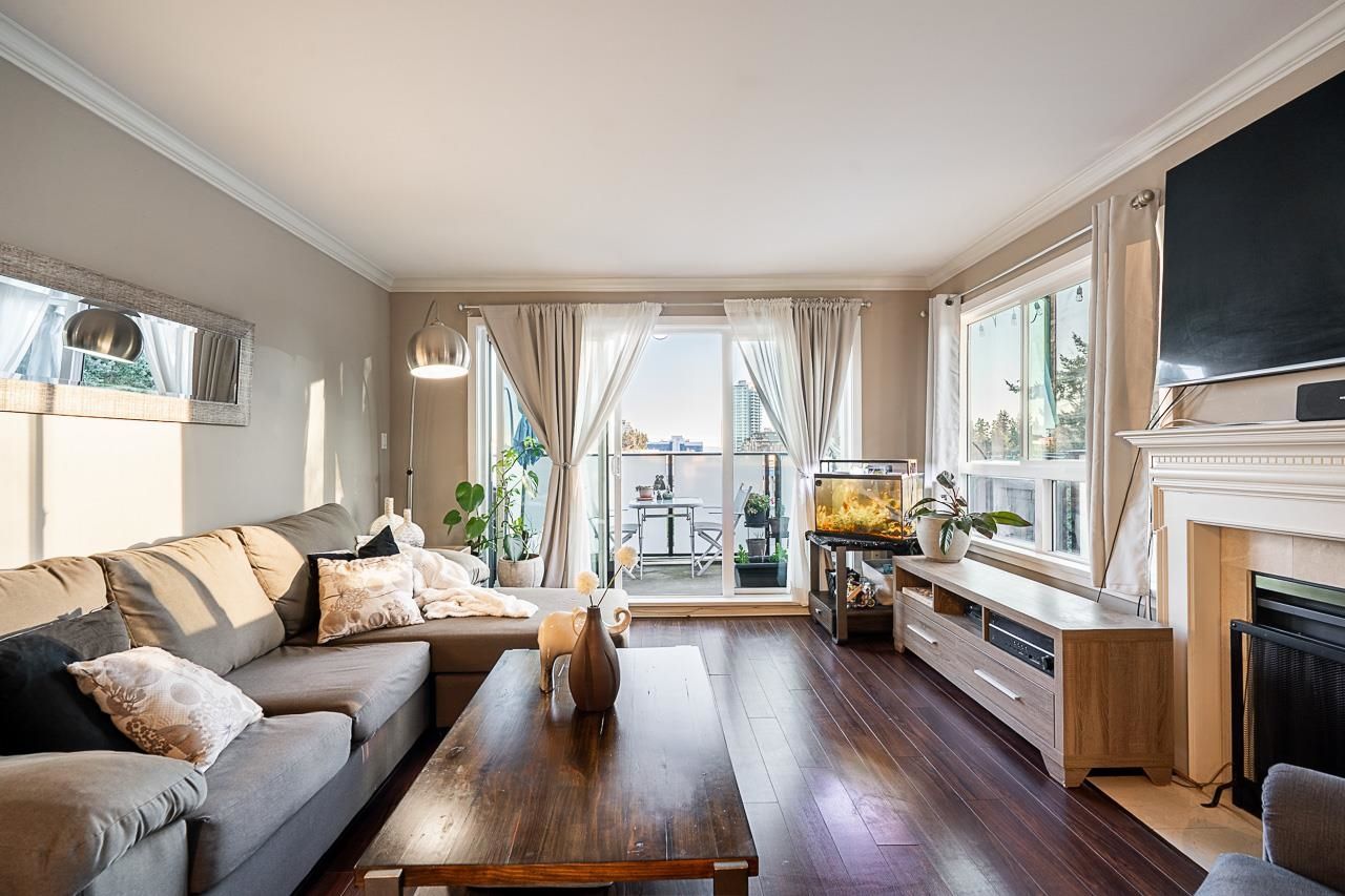 Apartment for sale in Surrey, South Surrey White Rock, 313 1830 E Southmere Crescent, 263116726 | Realtylink.org