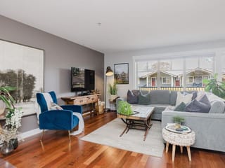 Apartment for sale in Gibsons, Sunshine Coast, 105 414 Gower Point Road, 263116737 | Realtylink.org