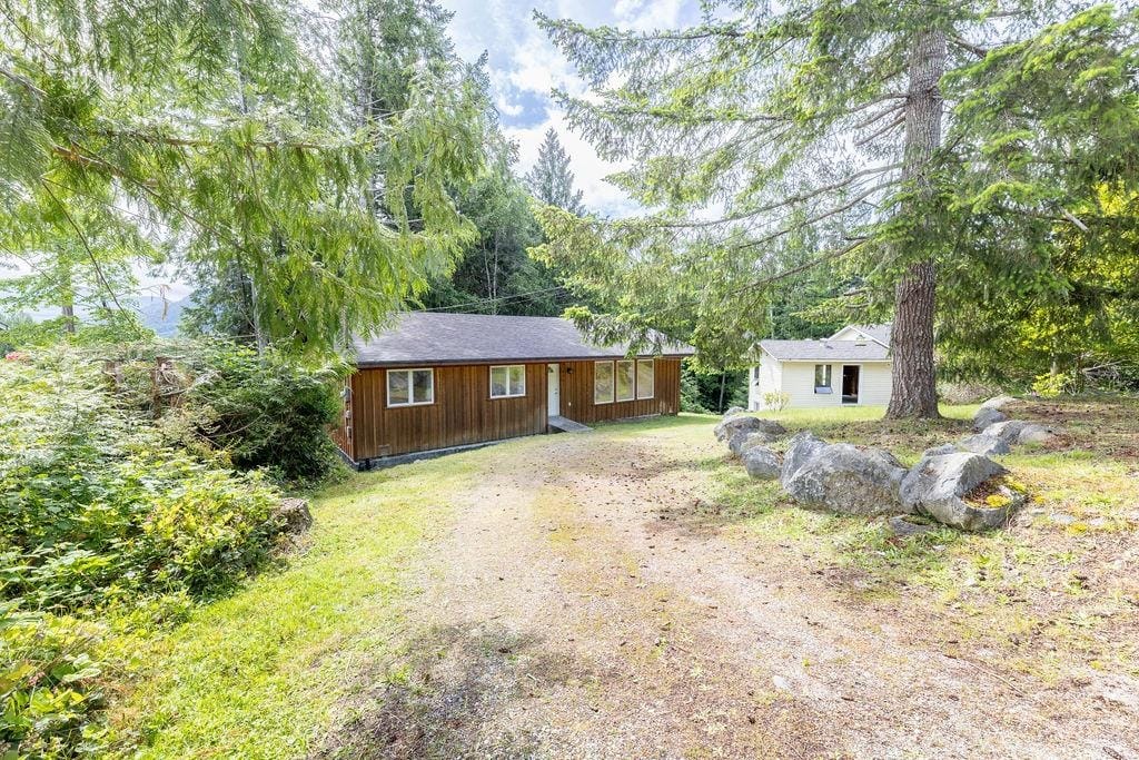 House for sale in Garden Bay, Sunshine Coast, 4561 Sinclair Bay Road, 263116754 | Realtylink.org