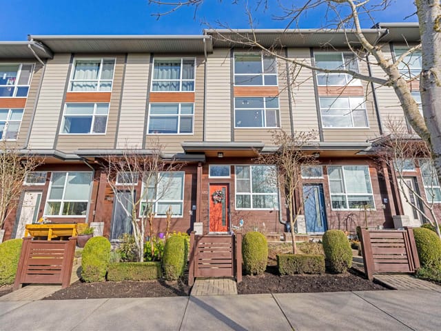 Townhouse for sale in Surrey, South Surrey White Rock, 170 2228 162 Street, 263116782 | Realtylink.org