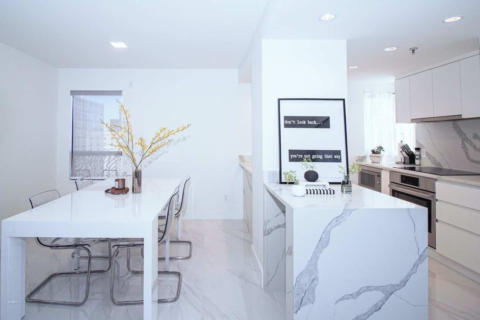 Apartment for rent in Vancouver, Vancouver West, 1060 Alberni Street, 263116849 | Realtylink.org