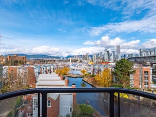 Apartment for sale in Vancouver, Vancouver West, 543 1515 W 2nd Avenue, 263116902 | Realtylink.org