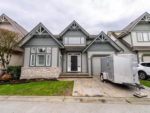 Townhouse for sale in Surrey, Cloverdale, 4 6177 169 Street, 263116905 | Realtylink.org