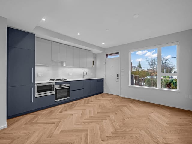 Apartment for rent in Vancouver, Vancouver West, 1xx 775 W 49th Avenue, 263116913 | Realtylink.org