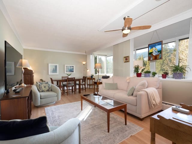 Apartment for sale in West Vancouver, West Vancouver, 505 1425 Esquimalt Avenue, 263116915 | Realtylink.org