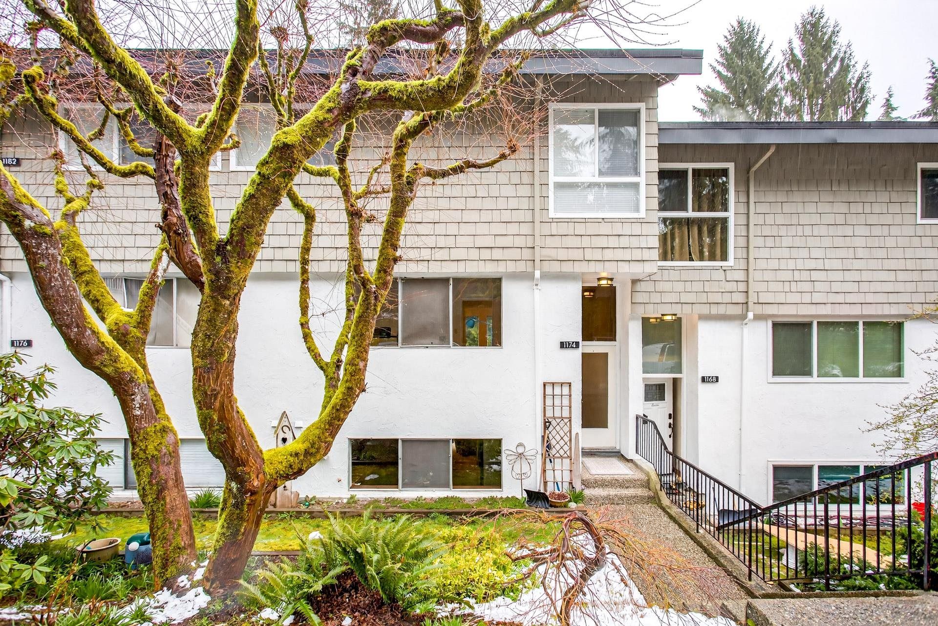 Townhouse for sale in Port Moody, Port Moody, 1174 Chateau Place, 263116945 | Realtylink.org