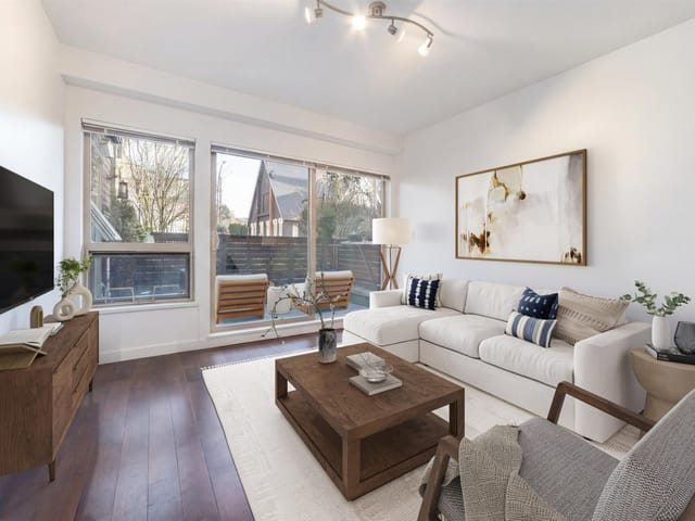 Apartment for sale in North Vancouver, North Vancouver, 109 1033 St. Georges Avenue, 263116965 | Realtylink.org