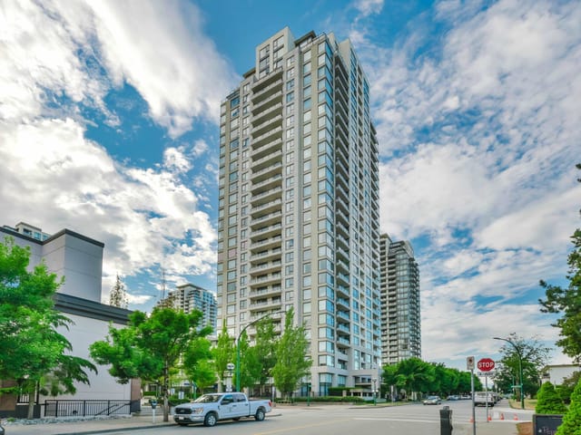 Apartment for sale in Burnaby, Burnaby South, 2508 7063 Hall Avenue, 263116994 | Realtylink.org