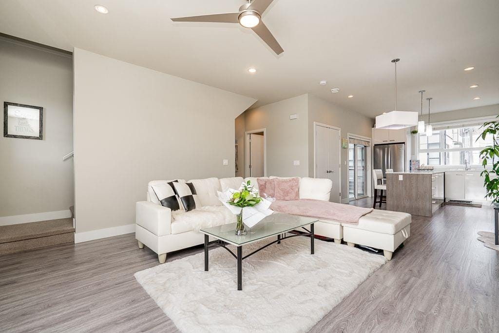 Townhouse for sale in Abbotsford, Abbotsford, 10 1938 North Parallel Road, 263117002 | Realtylink.org