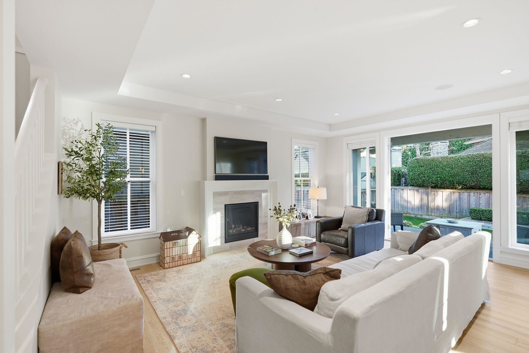 House for sale in Surrey, South Surrey White Rock, 12978 15a Avenue, 263117045 | Realtylink.org