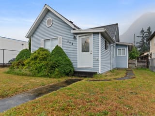 House for sale in Hope, Hope & Area, 564 Wallace Street, 263117113 | Realtylink.org
