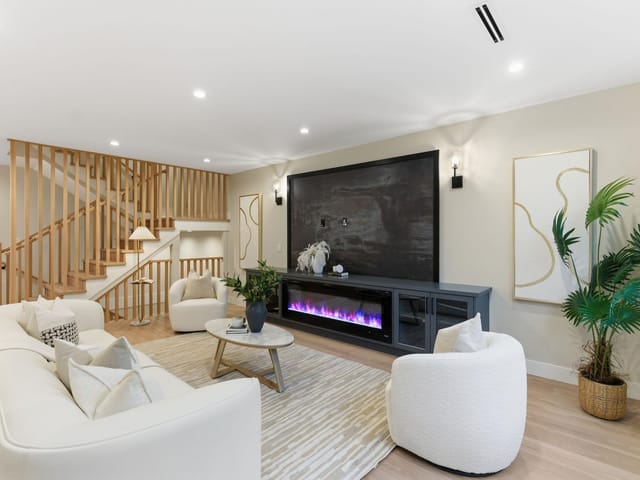 1/2 Duplex for sale in Burnaby, Burnaby East, 2 8408 17th Avenue, 263117165 | Realtylink.org