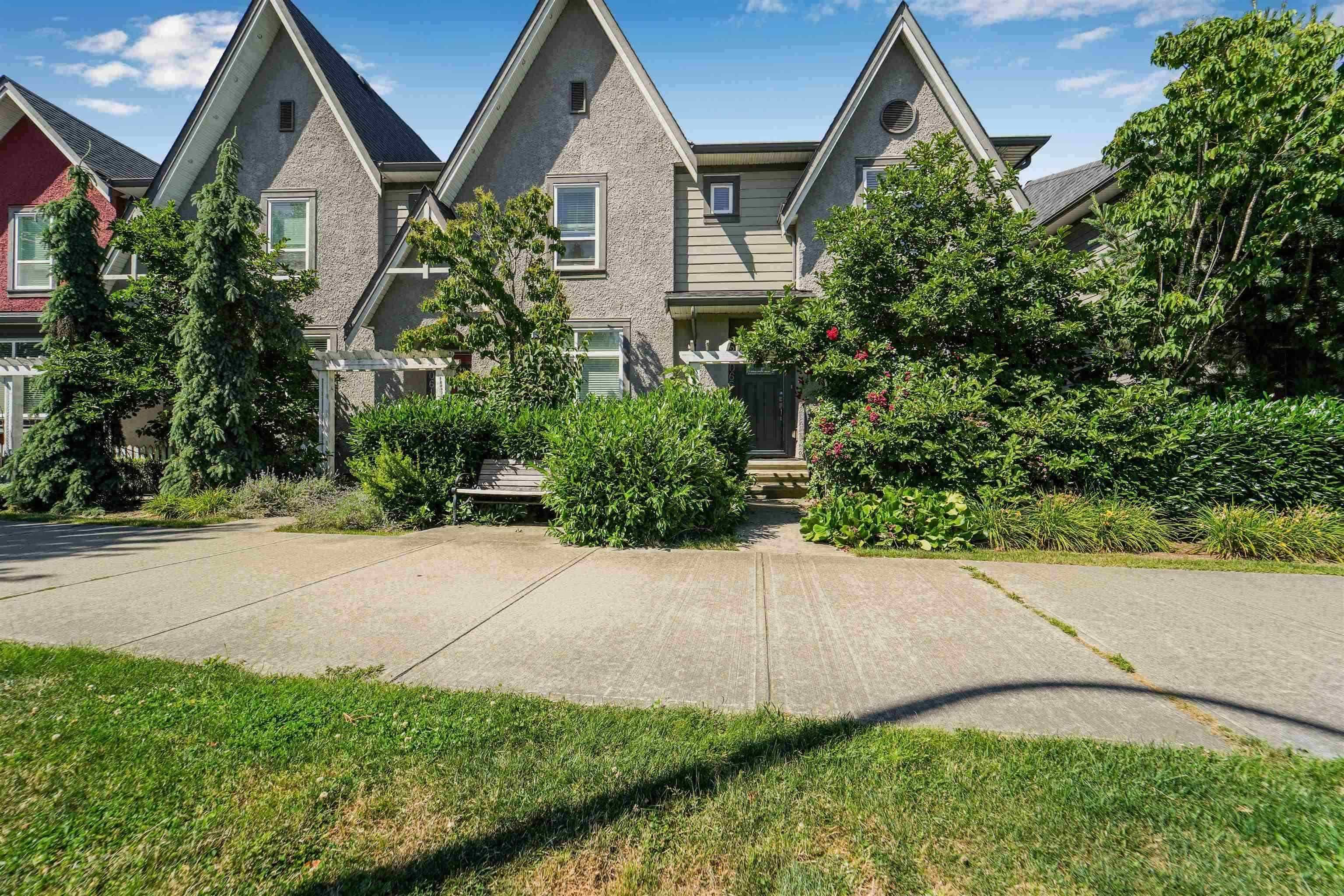 Townhouse for sale in Langley, Langley, 21065 80 Avenue, 263117260 | Realtylink.org