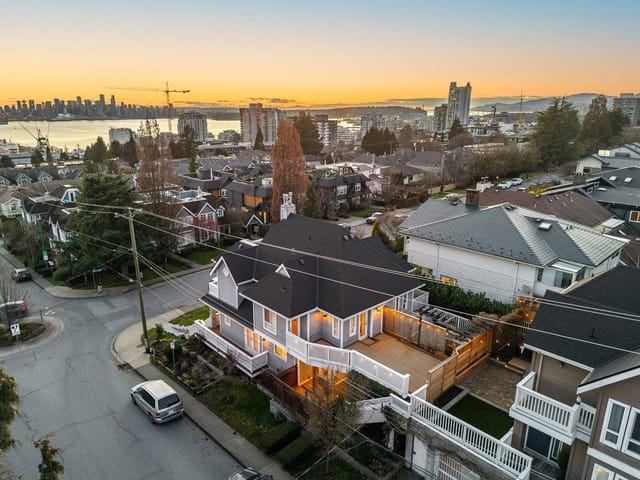 1/2 Duplex for sale in North Vancouver, North Vancouver, 280 E 5th Street, 263117275 | Realtylink.org