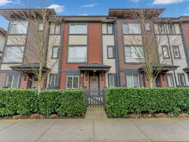 Townhouse for sale in Surrey, Surrey, 10 16127 87 Avenue, 263117286 | Realtylink.org