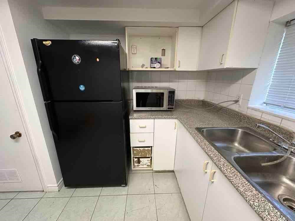 Apartment for rent in Vancouver, Vancouver East, Basement 1474 E 8th Avenue, 263117310 | Realtylink.org