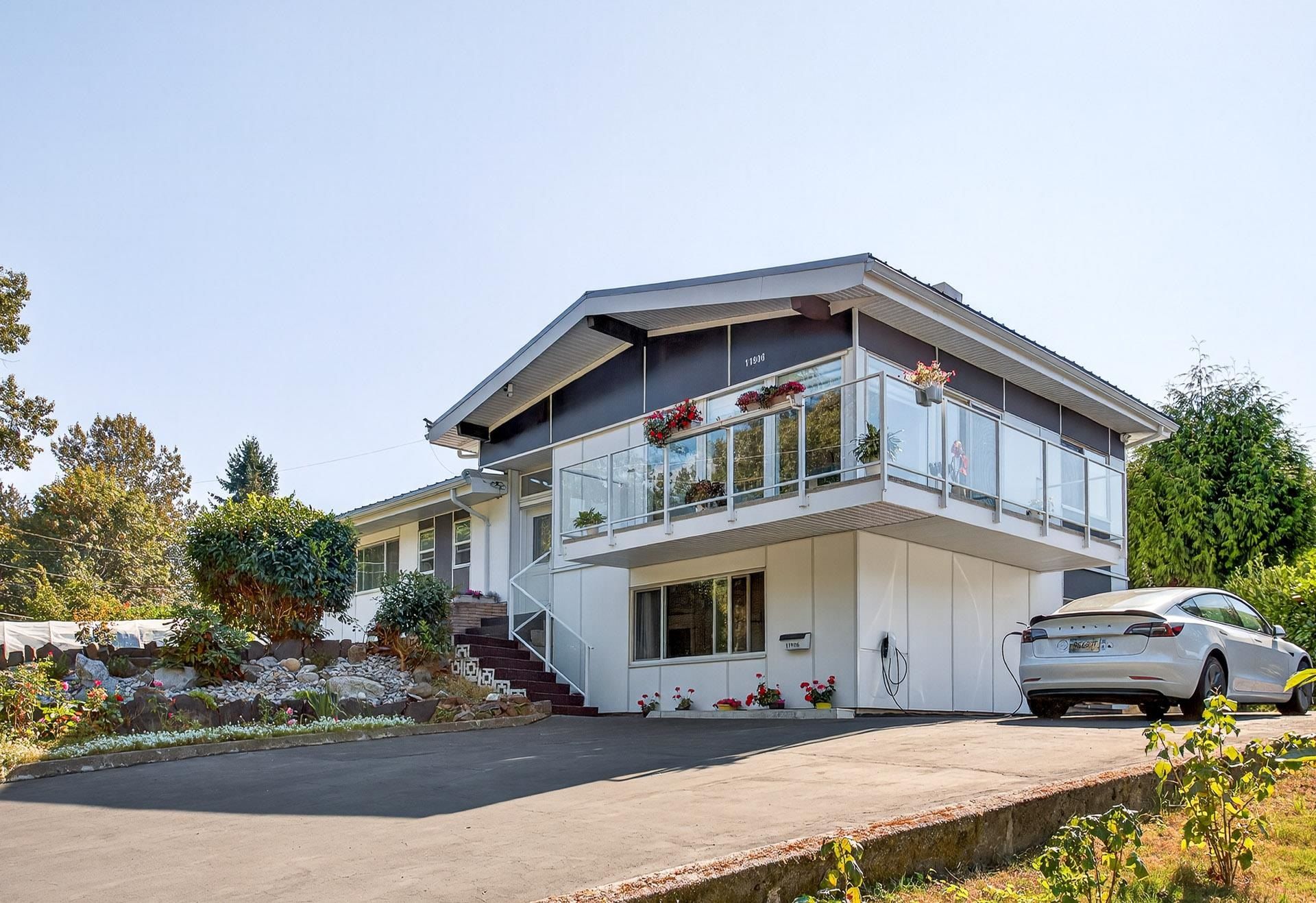 House for sale in Surrey, North Surrey, 11906 100 Avenue, 263117325 | Realtylink.org