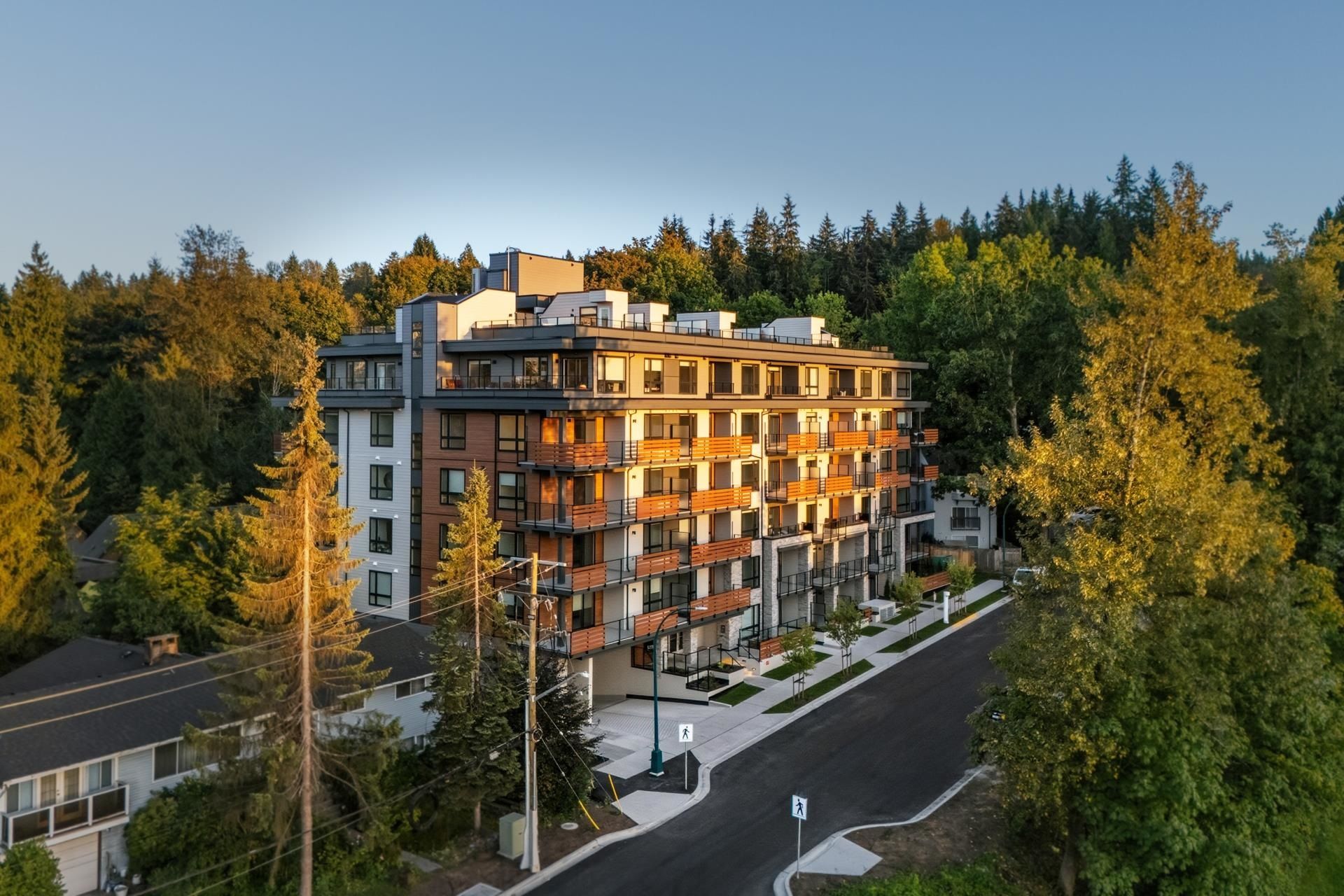 Apartment for sale in Port Moody, Port Moody, 111 150 James Road, 263117337 | Realtylink.org