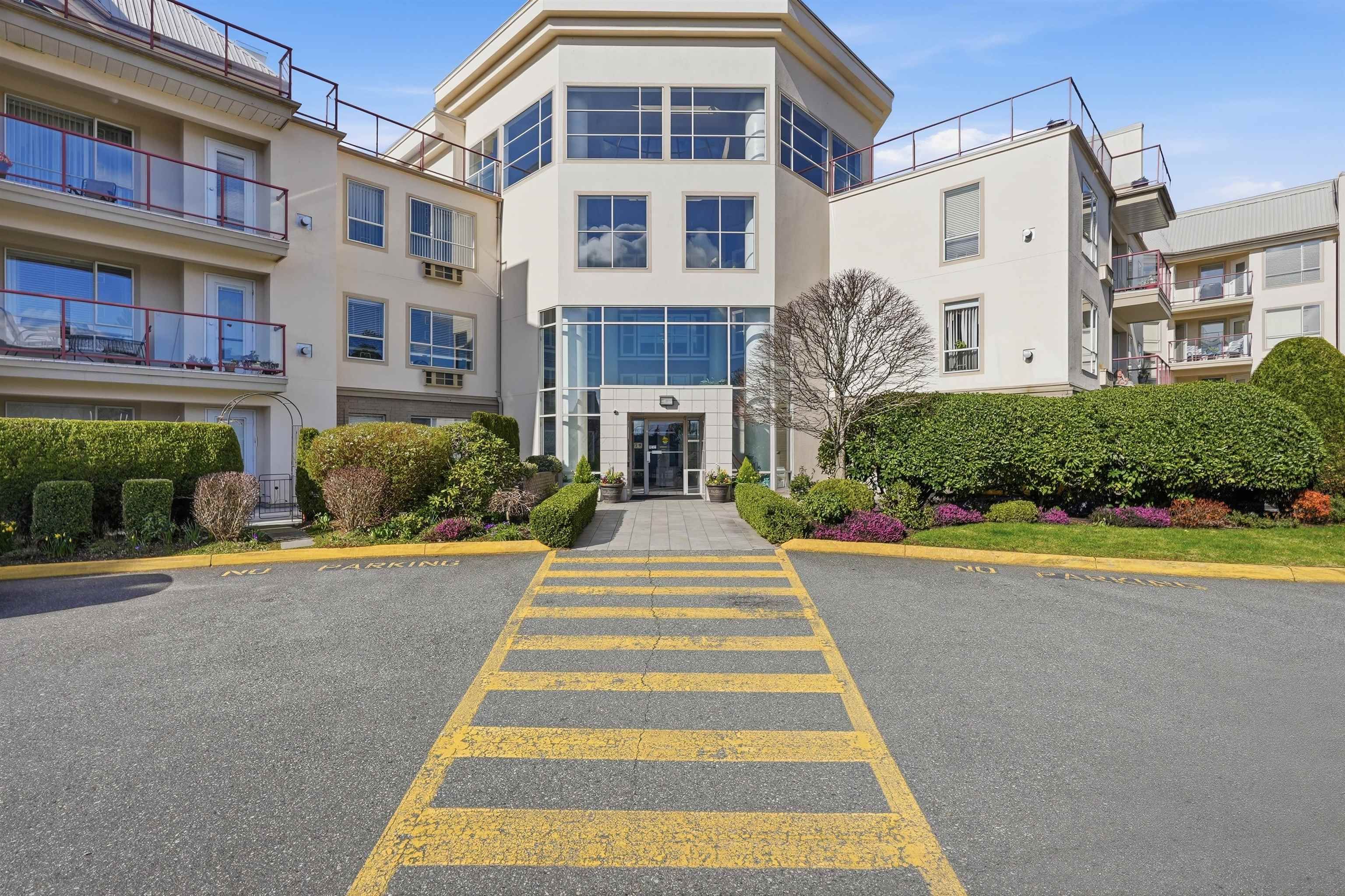 Apartment for sale in Abbotsford, Abbotsford, 411 2626 Countess Street, 263117341 | Realtylink.org