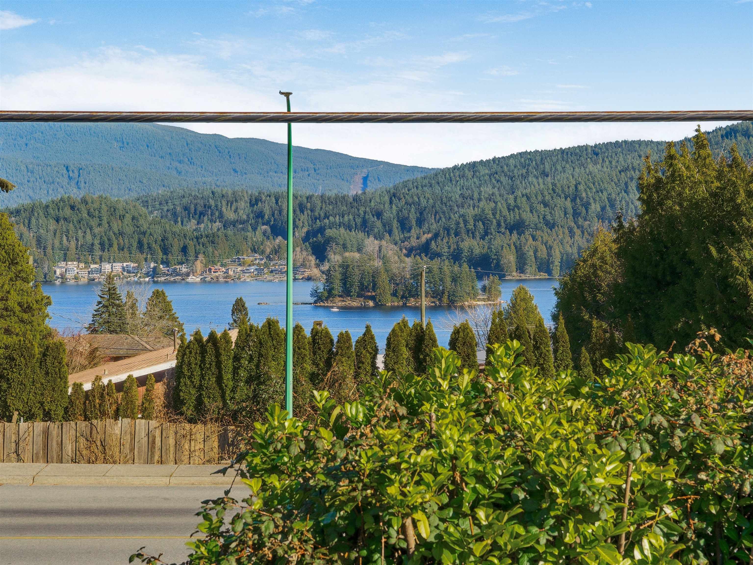 House for sale in North Vancouver, North Vancouver, 4254 Caddy Road, 263117346 | Realtylink.org