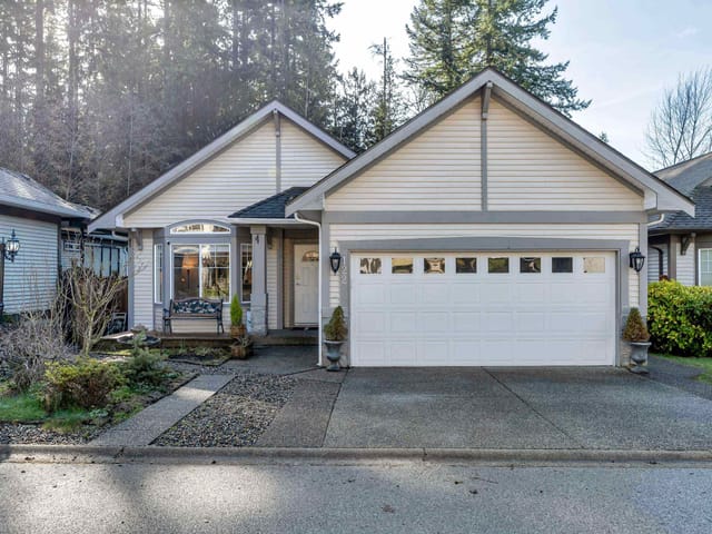 House for sale in Port Moody, Port Moody, 122 Blackberry Drive, 263117389 | Realtylink.org