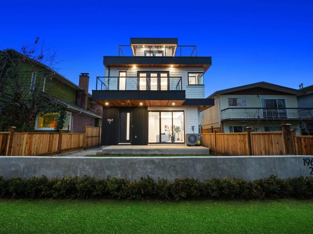 1/2 Duplex for sale in Vancouver, Vancouver East, 1 1967 E 13th Avenue, 263117449 | Realtylink.org