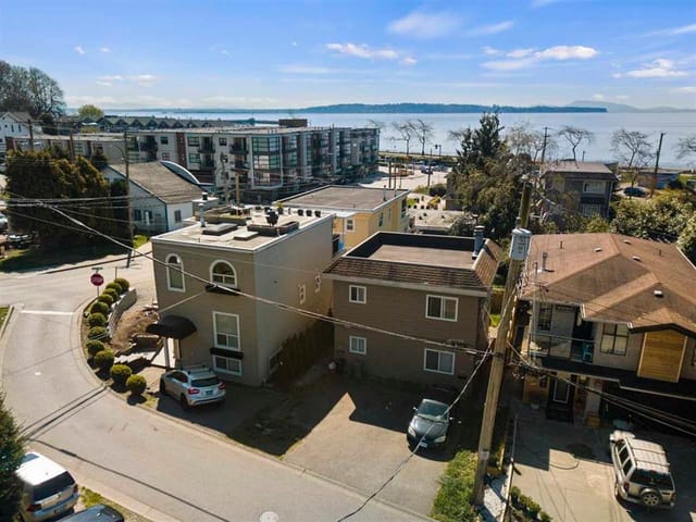 House for sale in White Rock, South Surrey White Rock, 14788 Gordon Avenue, 263117522 | Realtylink.org